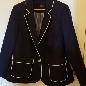 Navy blue Eloquii blazer